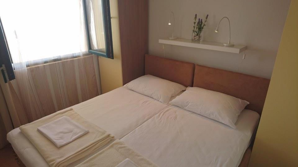 Sunset apartmani Zdrelac Bagian luar foto