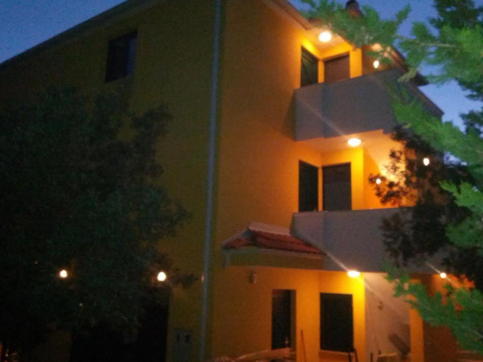 Sunset apartmani Zdrelac Bagian luar foto